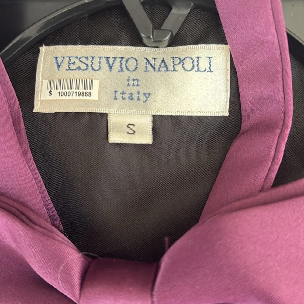 NWOT VESUVIO NAPOLI Purple Vest with Bow‎ Tie size small